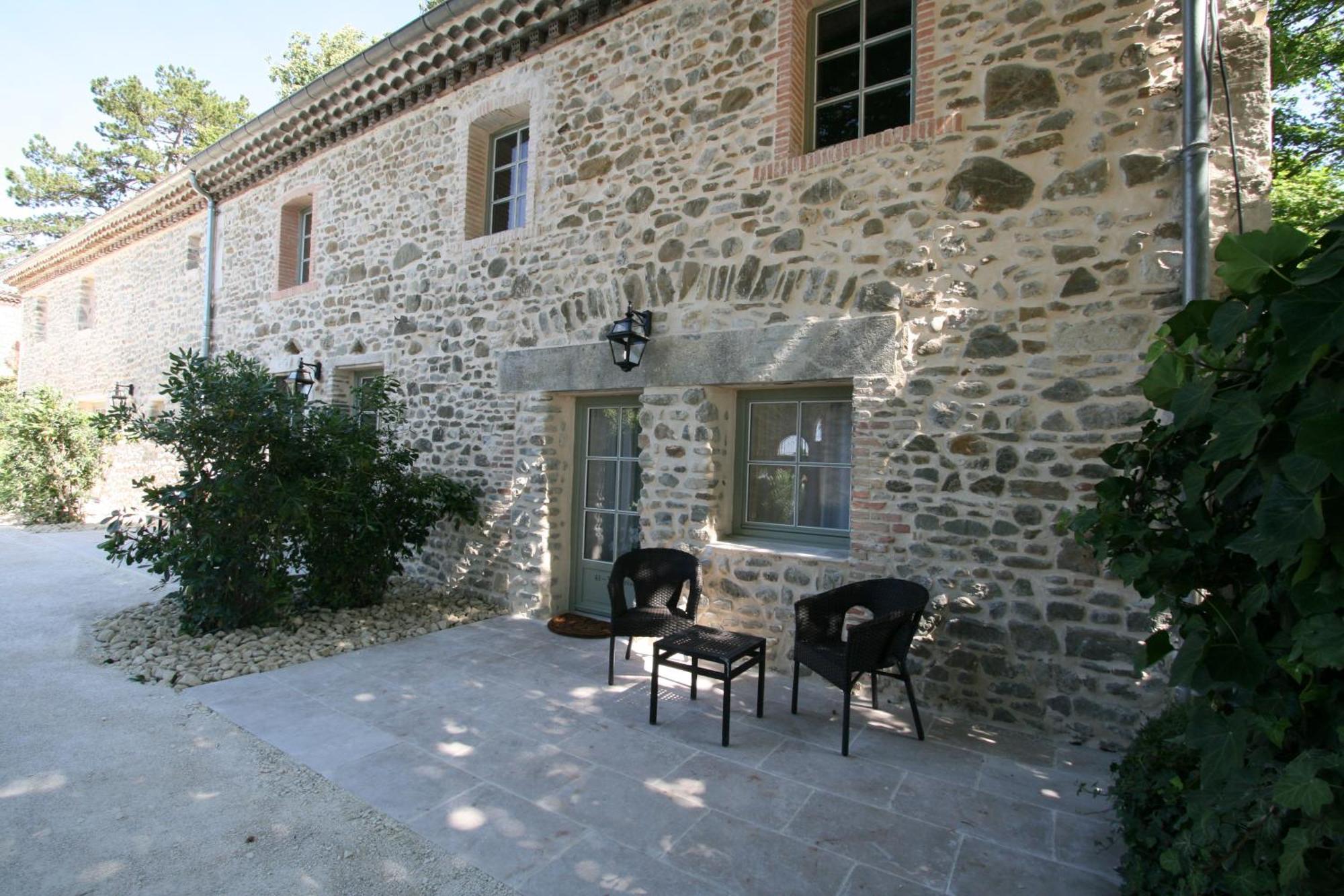Chateau Les Oliviers De Salettes Charols Habitación foto