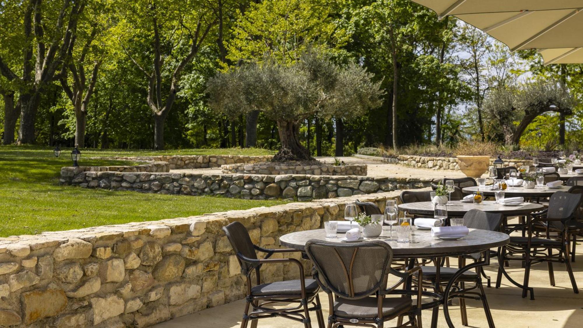 Chateau Les Oliviers De Salettes Charols Exterior foto